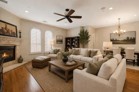 $825,000 | 3907 Cole Avenue, Unit 3, Dallas, TX 75204