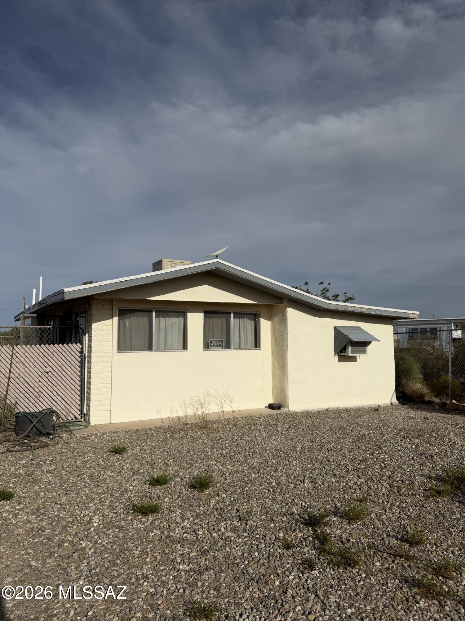 8451 South Worden Road Tucson, AZ 85735 - Photo 1 of 21
