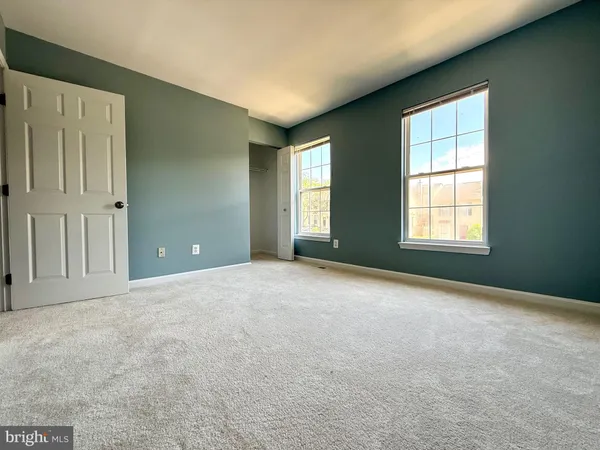 $2,595 | 1874 Tiger Lily Circle, Woodbridge, VA 22192