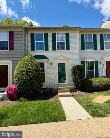 $2,595 | 1874 Tiger Lily Circle, Woodbridge, VA 22192