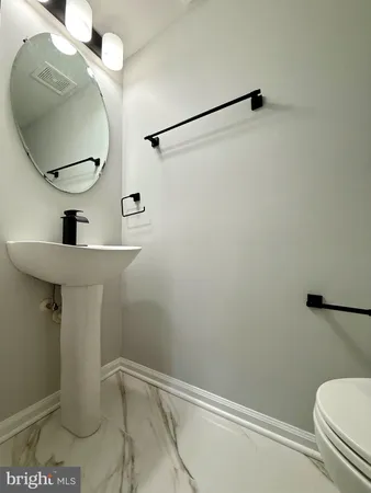 $2,595 | 1874 Tiger Lily Circle, Woodbridge, VA 22192