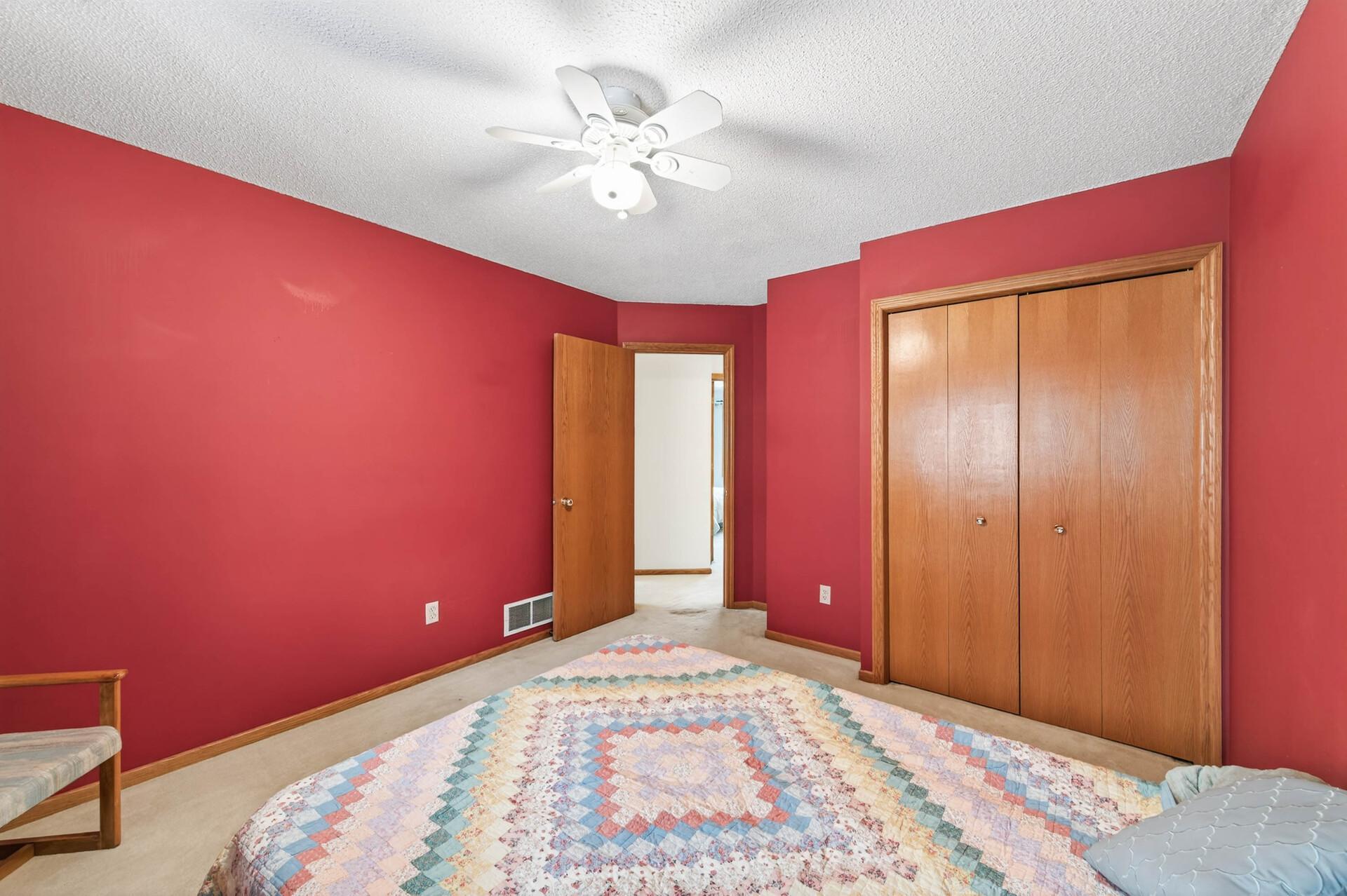 6397 Fawn Lane Circle Pines, MN 55014 - Photo 20 of 35