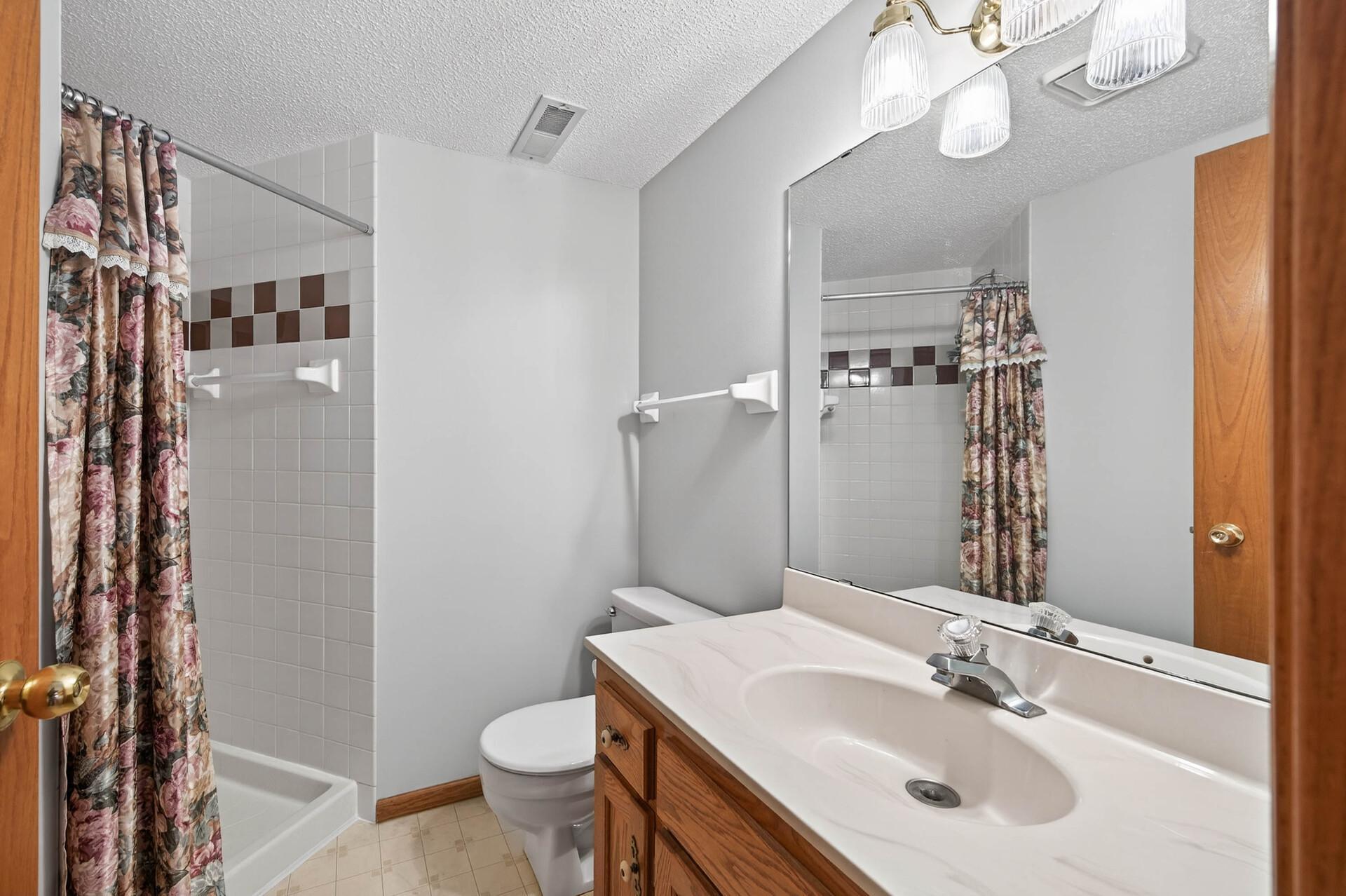 6397 Fawn Lane Circle Pines, MN 55014 - Photo 24 of 35