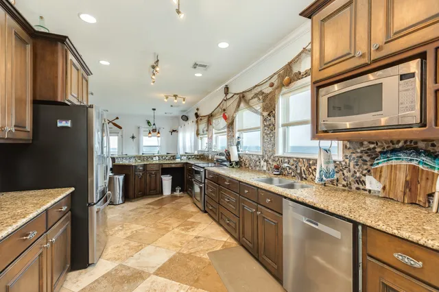 $460,000 | 13111 Gulf Beach Drive, Freeport, TX 77541