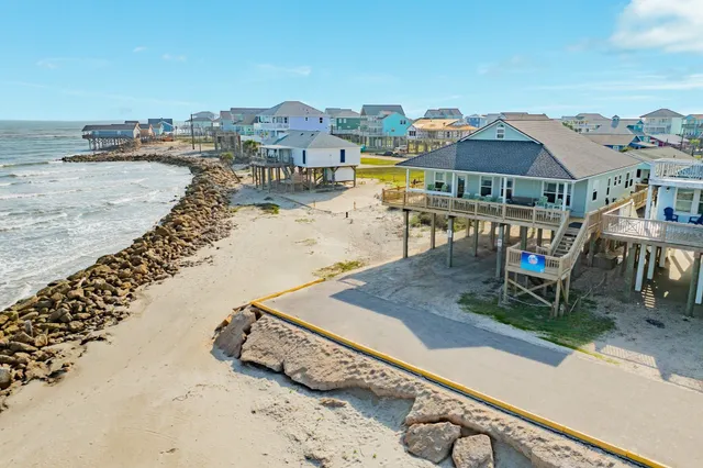 $460,000 | 13111 Gulf Beach Drive, Freeport, TX 77541