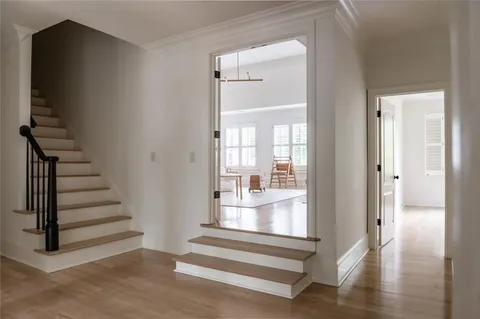 $2,350,000 | 900 Crabapple Hill, Alpharetta, GA 30004