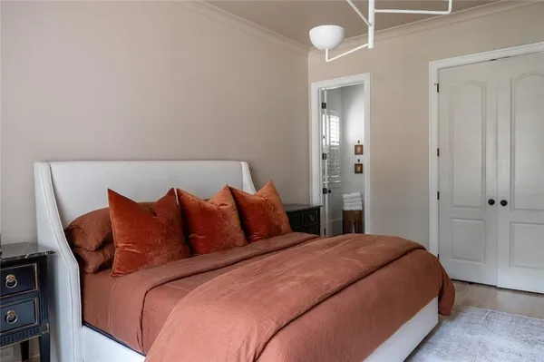 $2,350,000 | 900 Crabapple Hill, Alpharetta, GA 30004