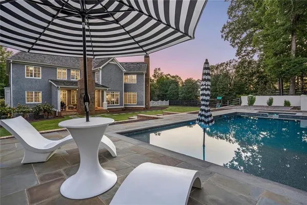 $2,350,000 | 900 Crabapple Hill, Alpharetta, GA 30004