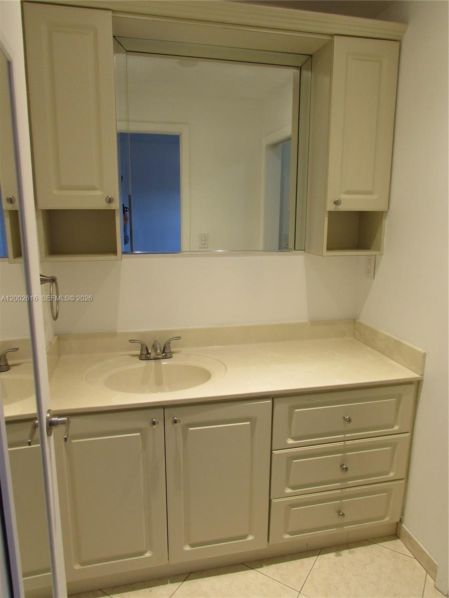 5555 Ludlam Road, Unit 23 Miami, FL 33155 - Photo 19 of 25 Photo 19