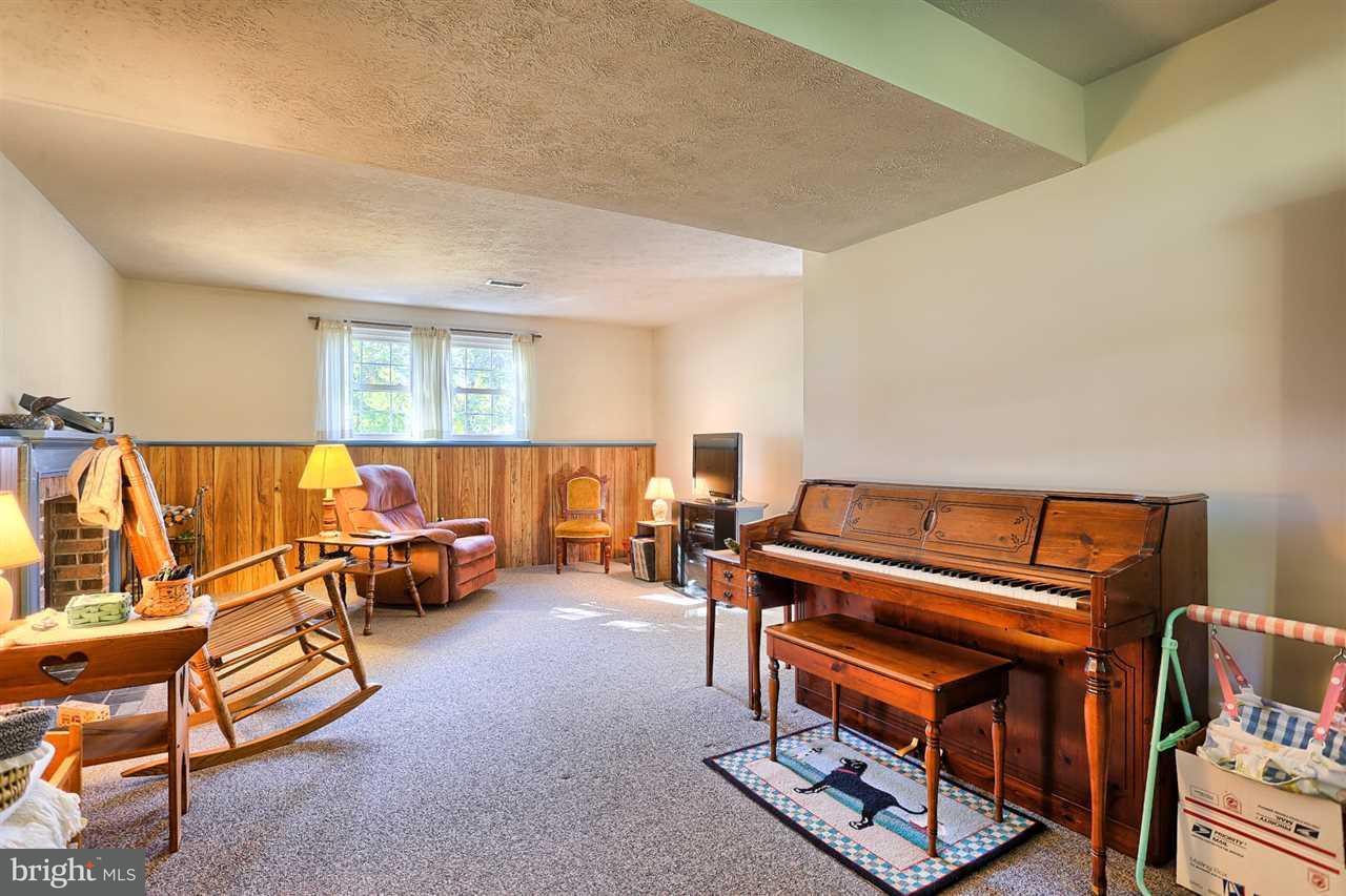 270 Blymire Road Dallastown, PA 17313 - Photo 18 of 27 Gallery Image 18