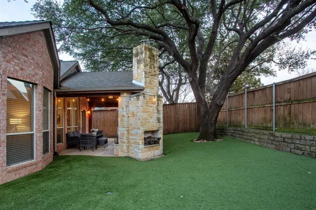 a view of outdoor space yard and patio