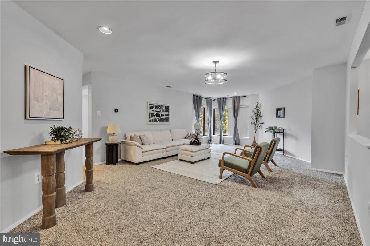 3011 Fallstaff Road, Unit 402A Baltimore, MD 21209 - Photo 9 of 20