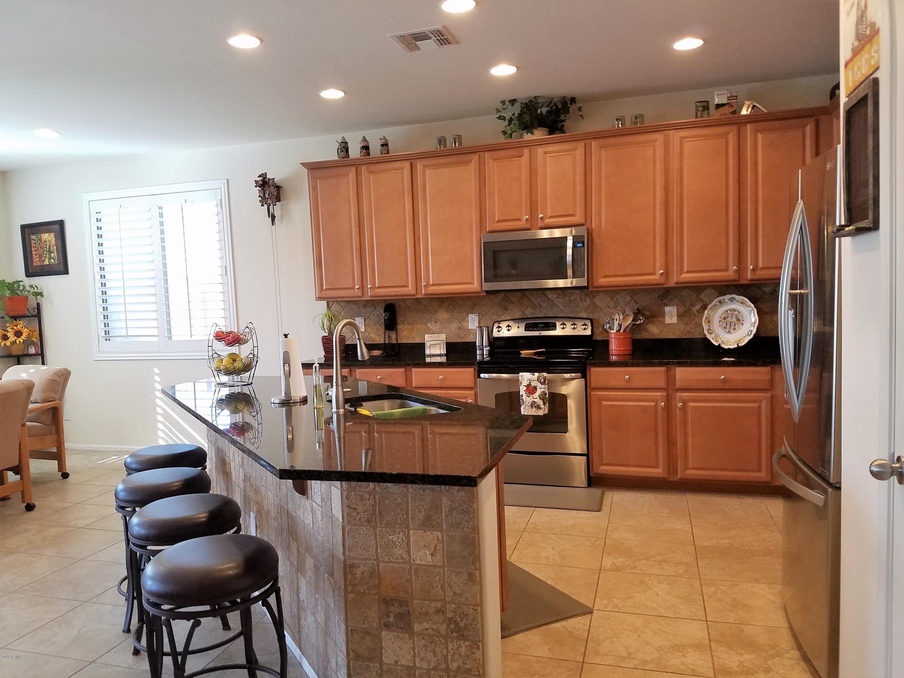 8765 West Lamar Road Glendale, AZ 85305 - Photo 15 of 57 20161029_101115 (4)