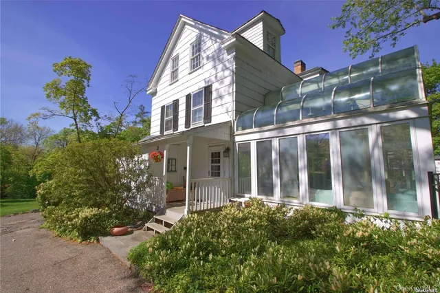 $9,800 | 435 Bryant Avenue, Roslyn, NY 11576