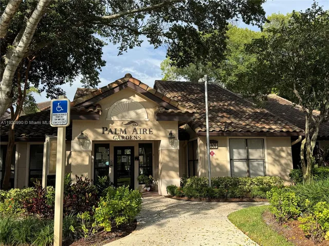 $2,200 | 4341 West McNab Road, Unit 27, Pompano Beach, FL 33069