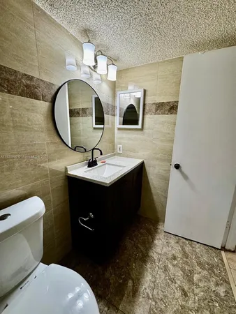$2,000 | 4341 West McNab Road, Unit 27, Pompano Beach, FL 33069