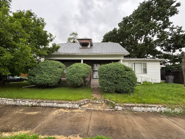 $93,500 | 1108 Burdsal Parkway, Indianapolis, IN 46208