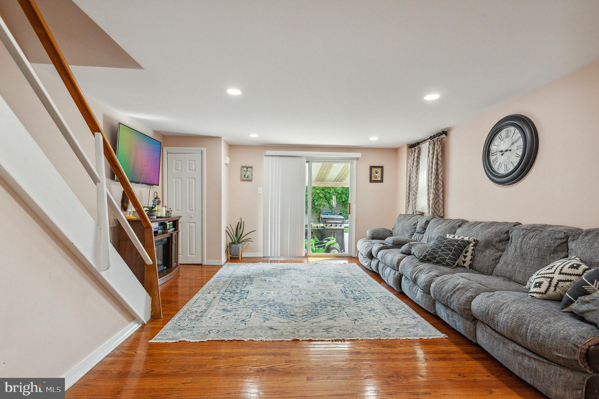 2807 Shipley Road Philadelphia, PA 19152 - Photo 8 of 30 Gallery Image 8