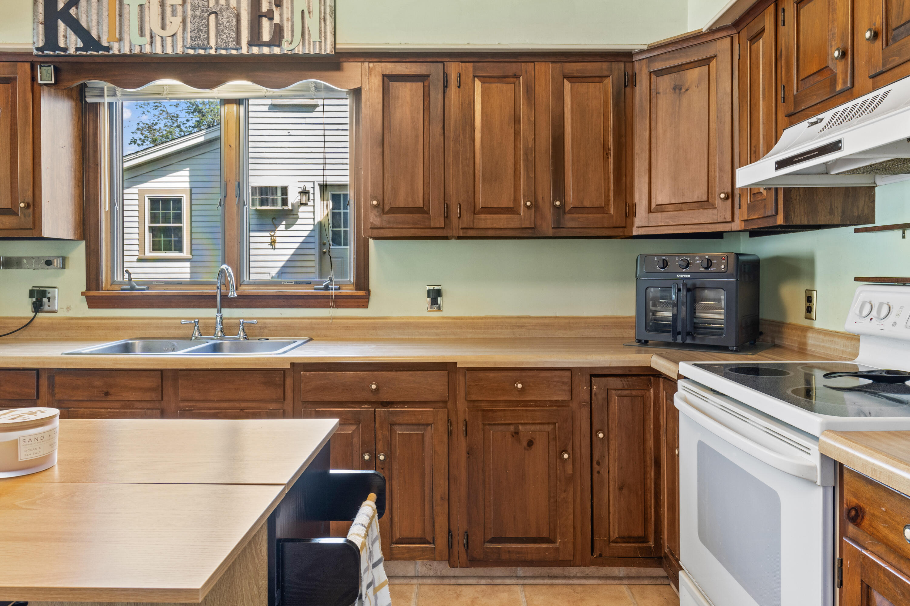 271 Main Street Ogunquit, ME 03907 - Photo 14 of 67 271 Main St_141