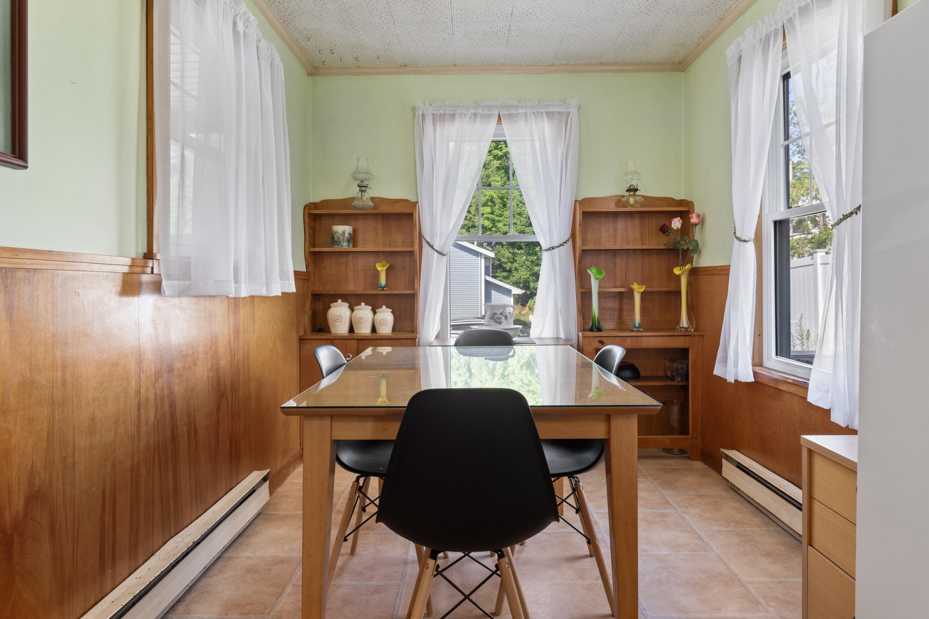 271 Main Street Ogunquit, ME 03907 - Photo 16 of 67 271 Main St_145