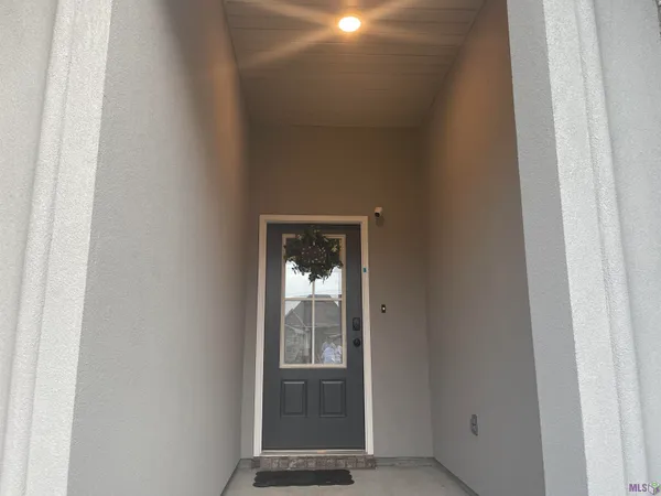 $2,050 | 10004 Ole Millstead Court, Baton Rouge, LA 70816