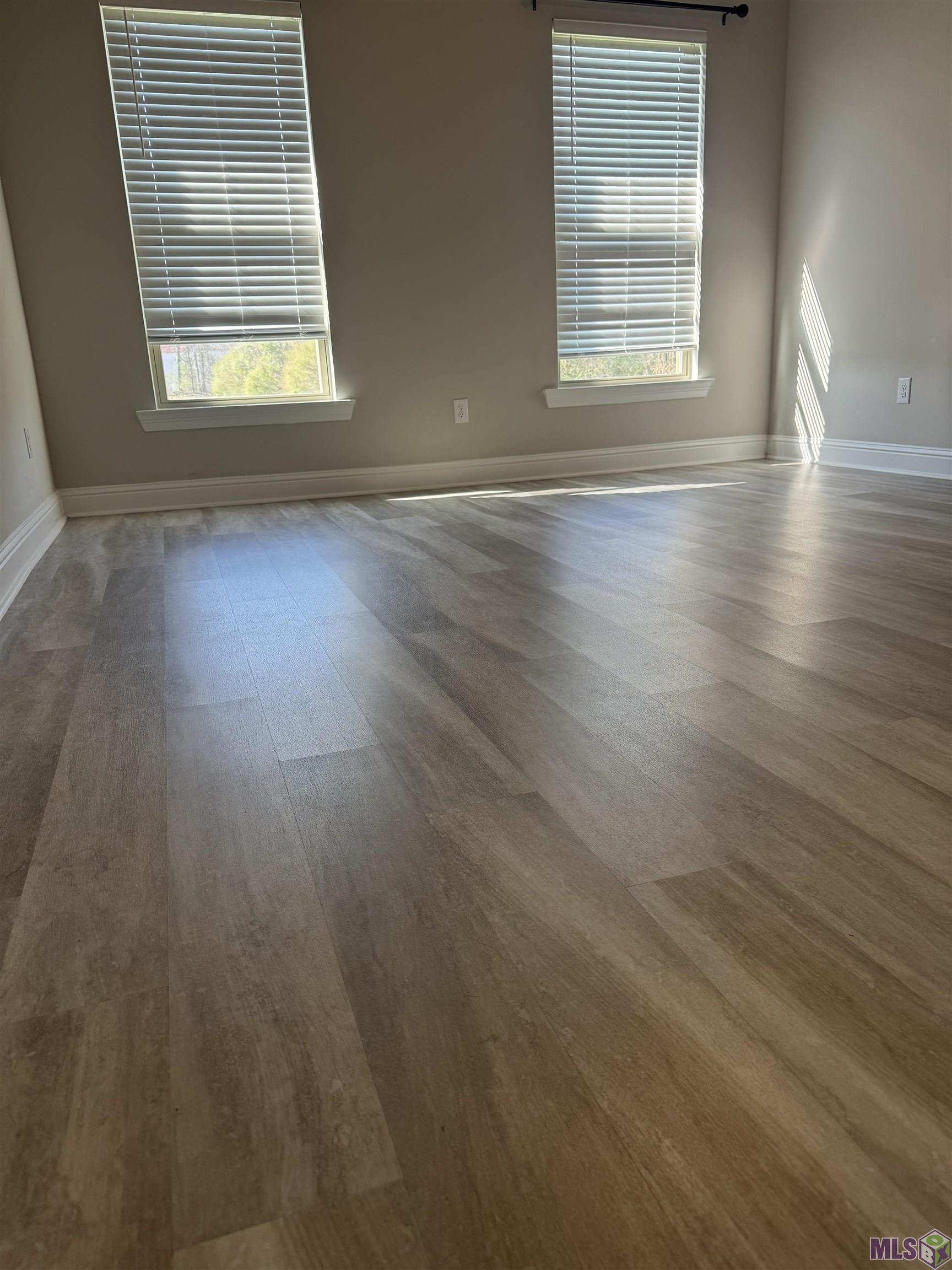 10004 Ole Millstead Court Baton Rouge, LA 70816 - Photo 5 of 13