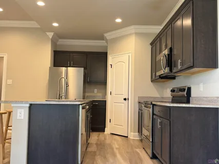$2,050 | 10004 Ole Millstead Court, Baton Rouge, LA 70816