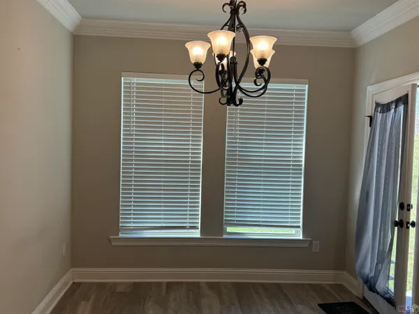 $2,050 | 10004 Ole Millstead Court, Baton Rouge, LA 70816