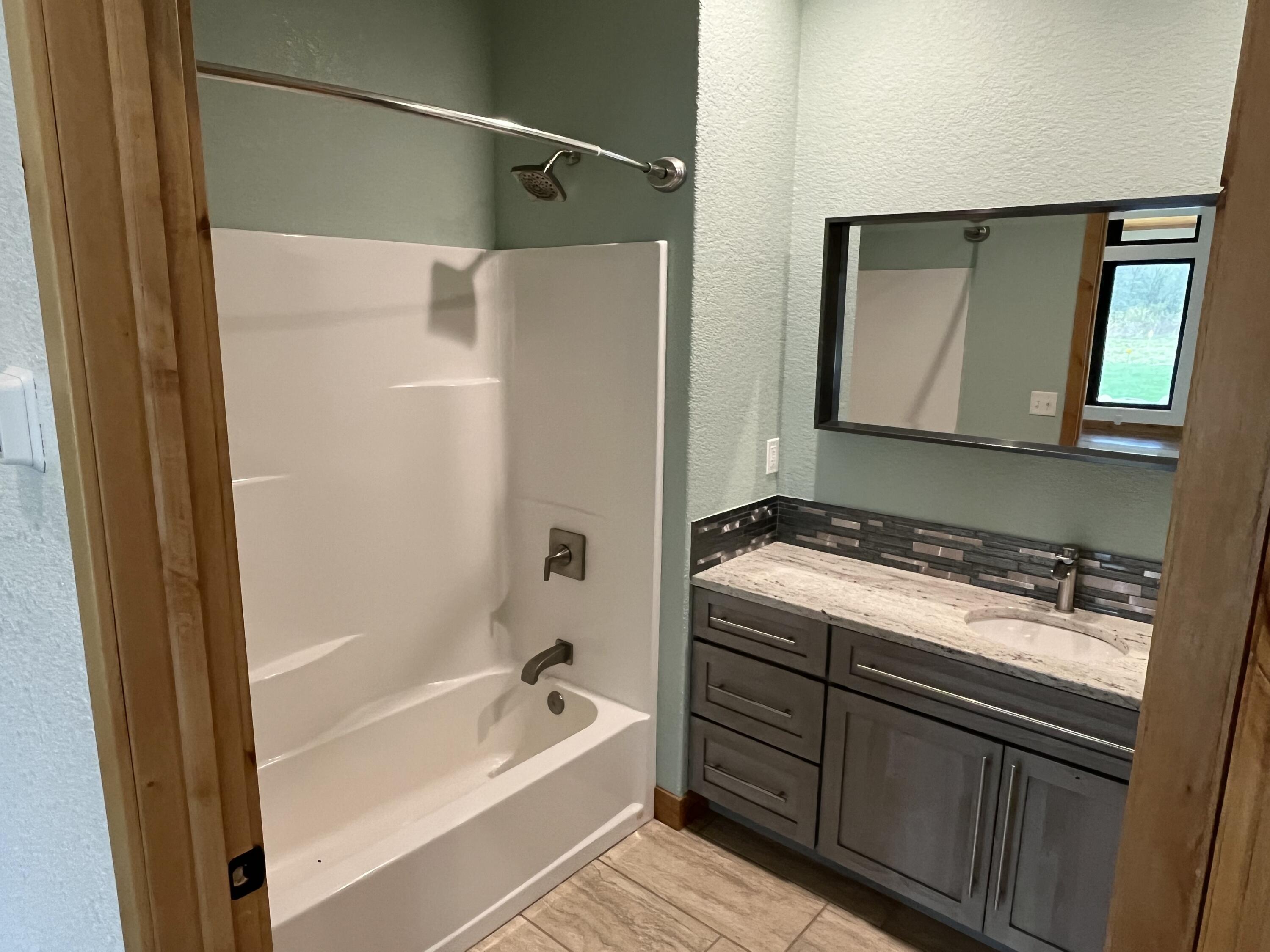 8431 Big Bend Road Waterford, WI 53185 - Photo 15 of 50 Bath 2