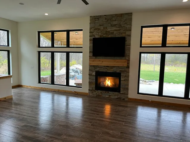 $1,250,000 | 8431 Big Bend Road, Waterford, WI 53185