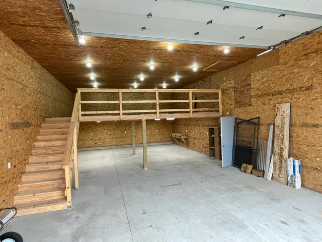 $1,250,000 | 8431 Big Bend Road, Waterford, WI 53185