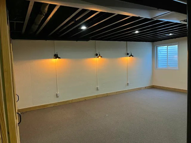 $1,250,000 | 8431 Big Bend Road, Waterford, WI 53185