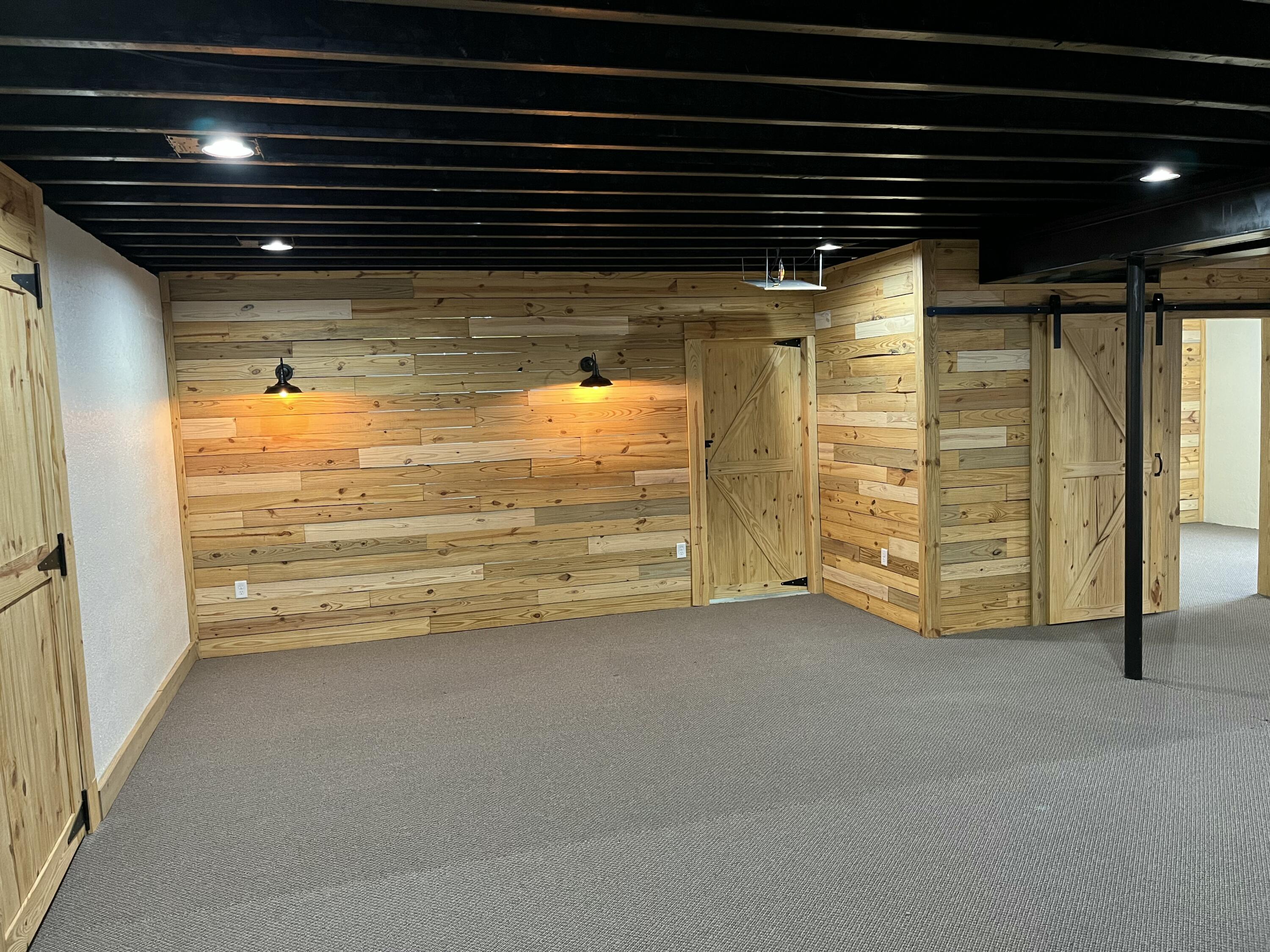 8431 Big Bend Road Waterford, WI 53185 - Photo 33 of 50 LL Movie Night