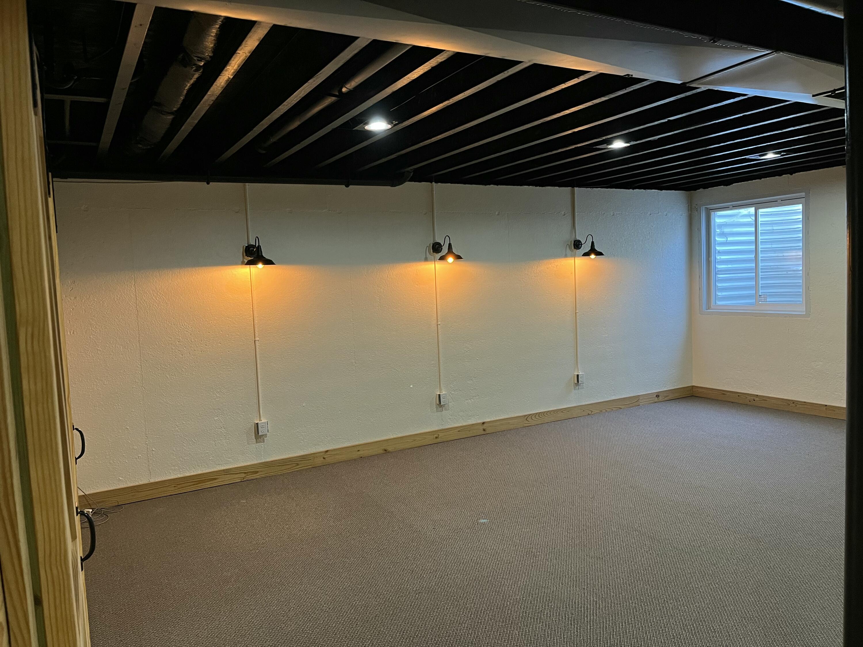 8431 Big Bend Road Waterford, WI 53185 - Photo 34 of 50 LL with Egress