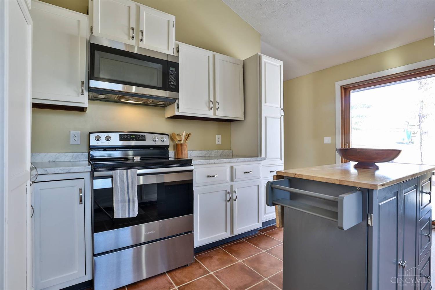 3370 Jessup Road Cincinnati, OH 45239 - Photo 23 of 52
