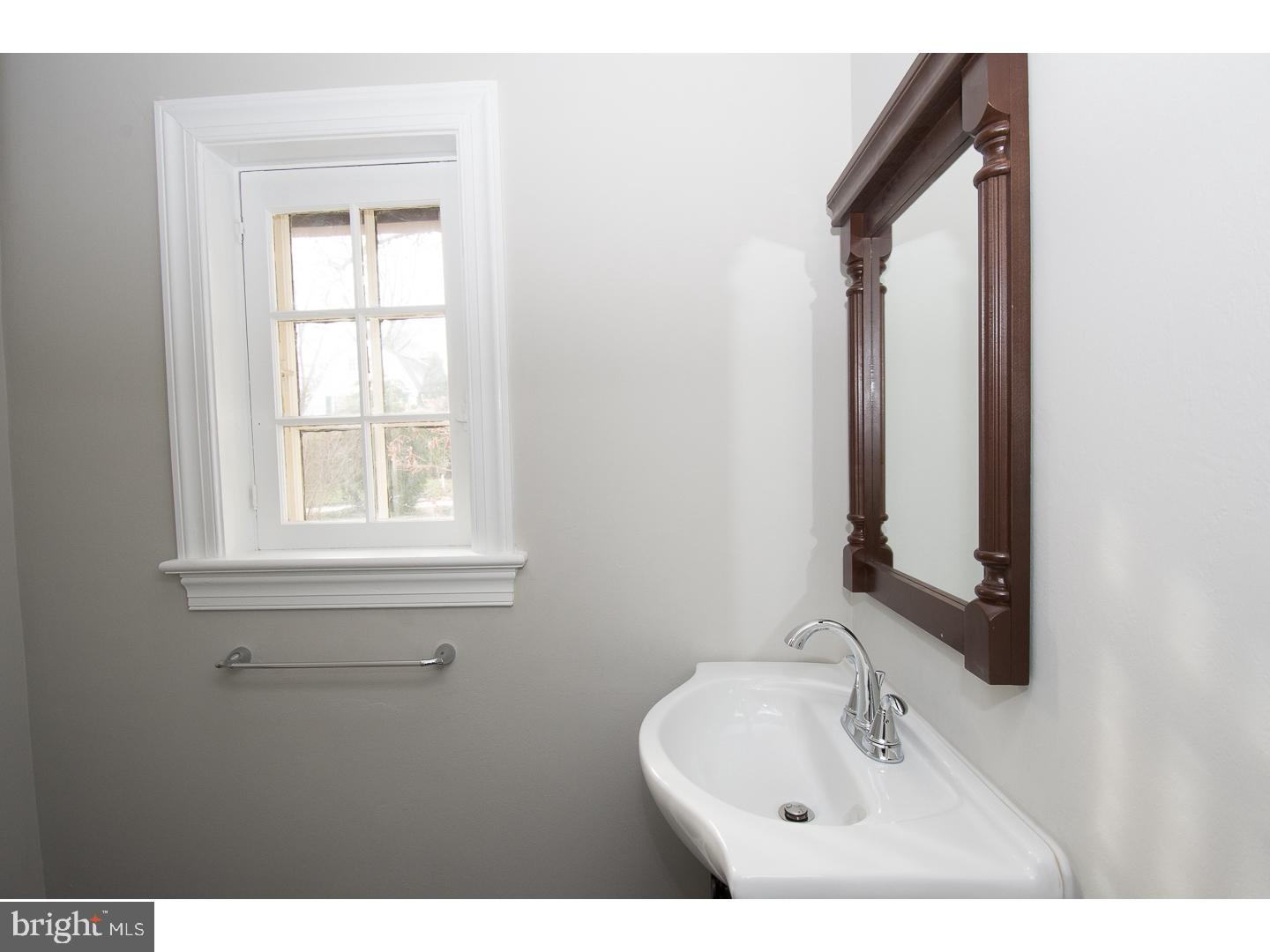 6 Crest Lane Swarthmore, PA 19081 - Photo 12 of 18 Gallery Image 12