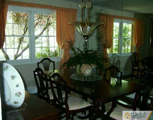 14 Springfield Road East Brunswick, NJ 08816 - Photo 4 of 8 Gallery Image 4