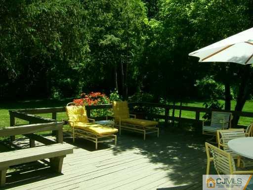 14 Springfield Road East Brunswick, NJ 08816 - Photo 8 of 8 Gallery Image 8