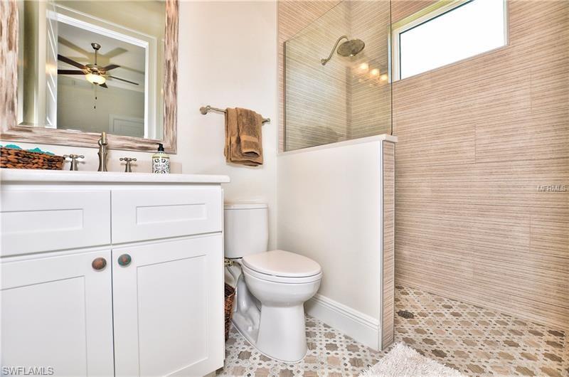 24211 Harbor View Road Port Charlotte, FL 33980 - Photo 18 of 23 Gallery Image 18