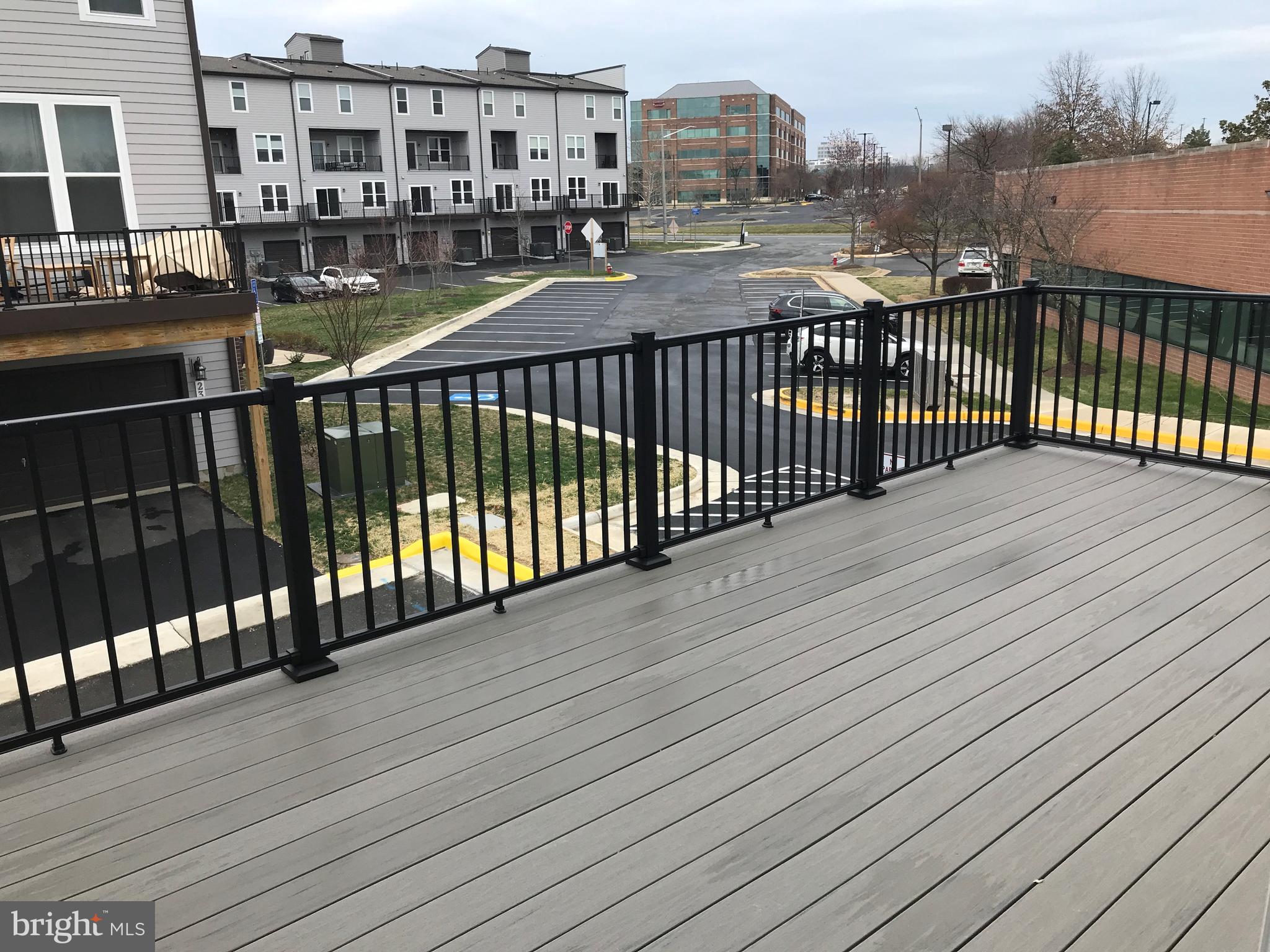 2413 Liberty Loop Herndon, VA 20171 - Photo 27 of 31