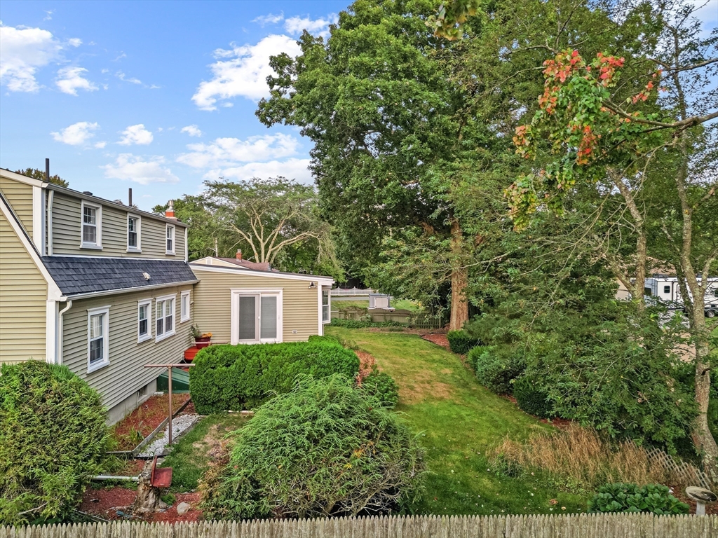 95 Brookside Road Somerset, MA 02726 - Photo 34 of 42 a view of a yard in front of house
