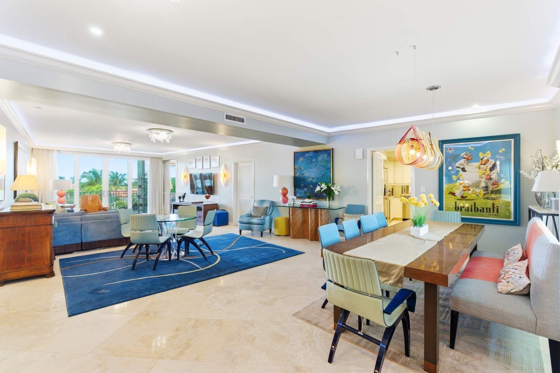 100 Royal Palm Way, Unit F4 Palm Beach, FL 33480 - Photo 9 of 28 a living room with furniture and a large window