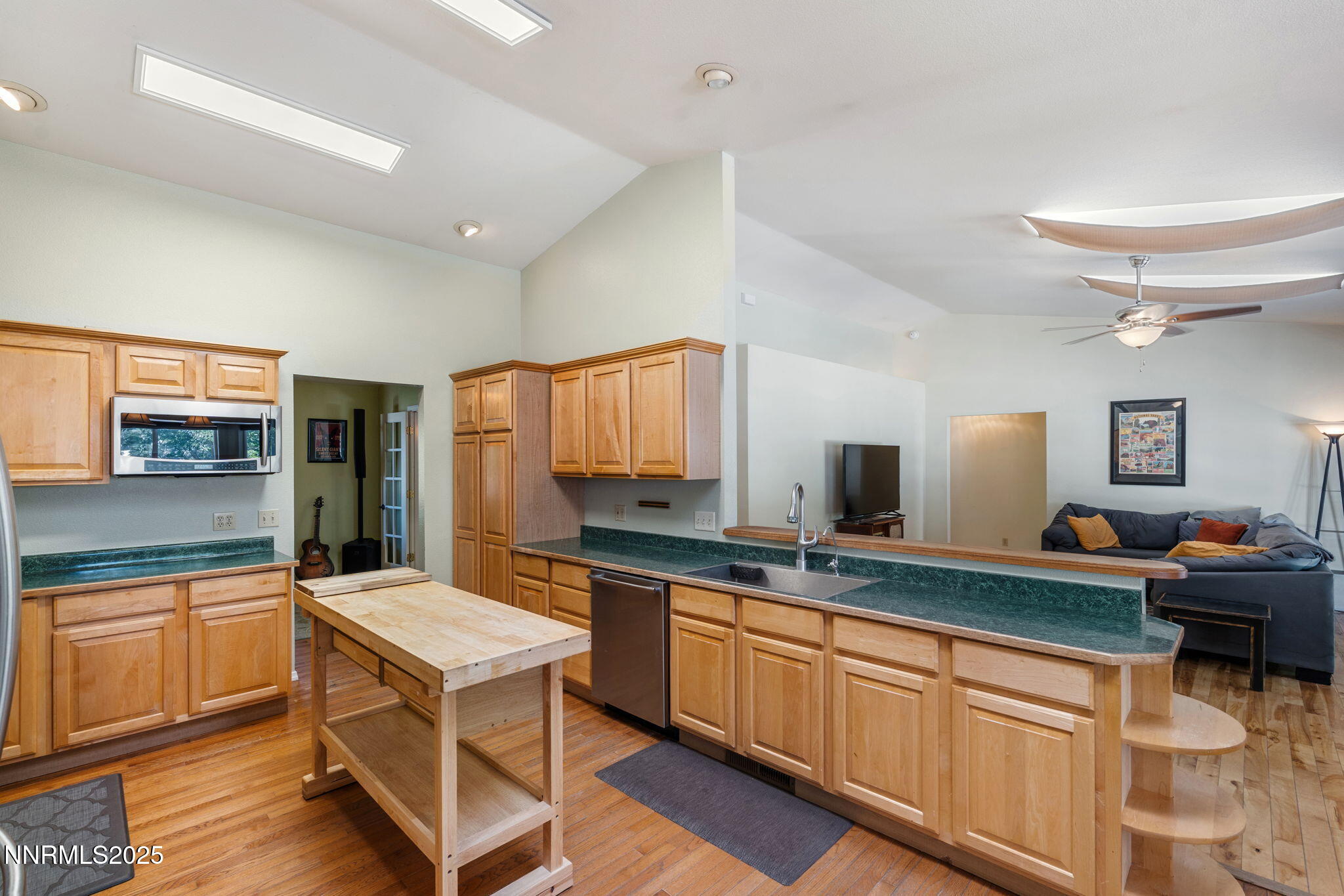 2210 Silver Circle Fallon, NV 89406 - Photo 23 of 53 25-web-or-mls-DSC02026