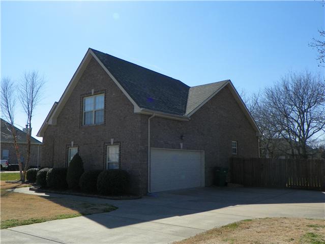 407 Reagan Road Mount Juliet, TN 37122 - Photo 3 of 11
