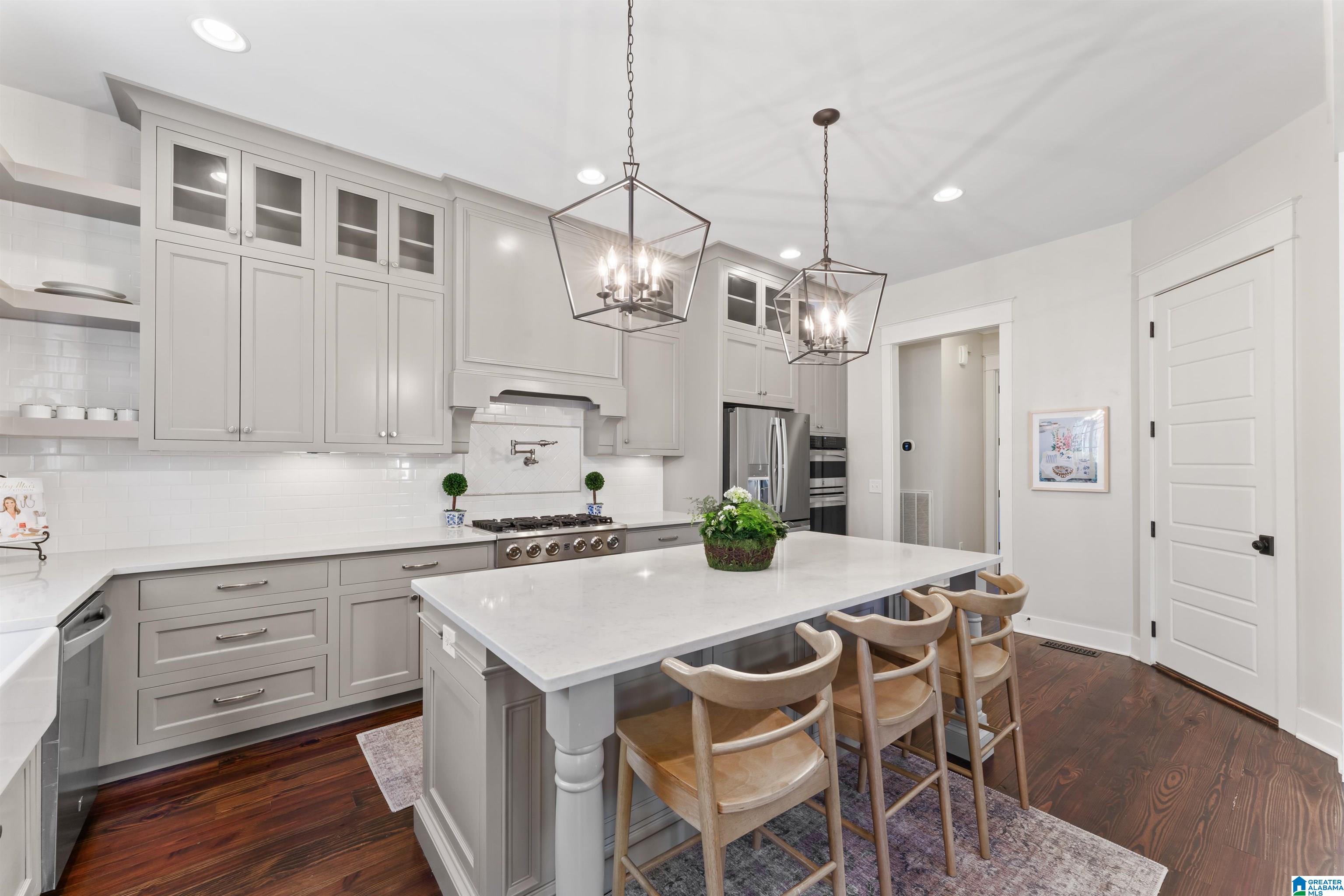 124 Oakmont Road Birmingham, AL 35244 - Photo 9 of 55