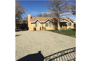 2237 West Ave M8 Palmdale, CA 93551 - Photo 1 of 4 Front Entrance