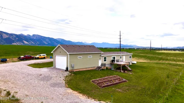 $819,000 | 36 Ruckus Road, Freedom, WY 83120