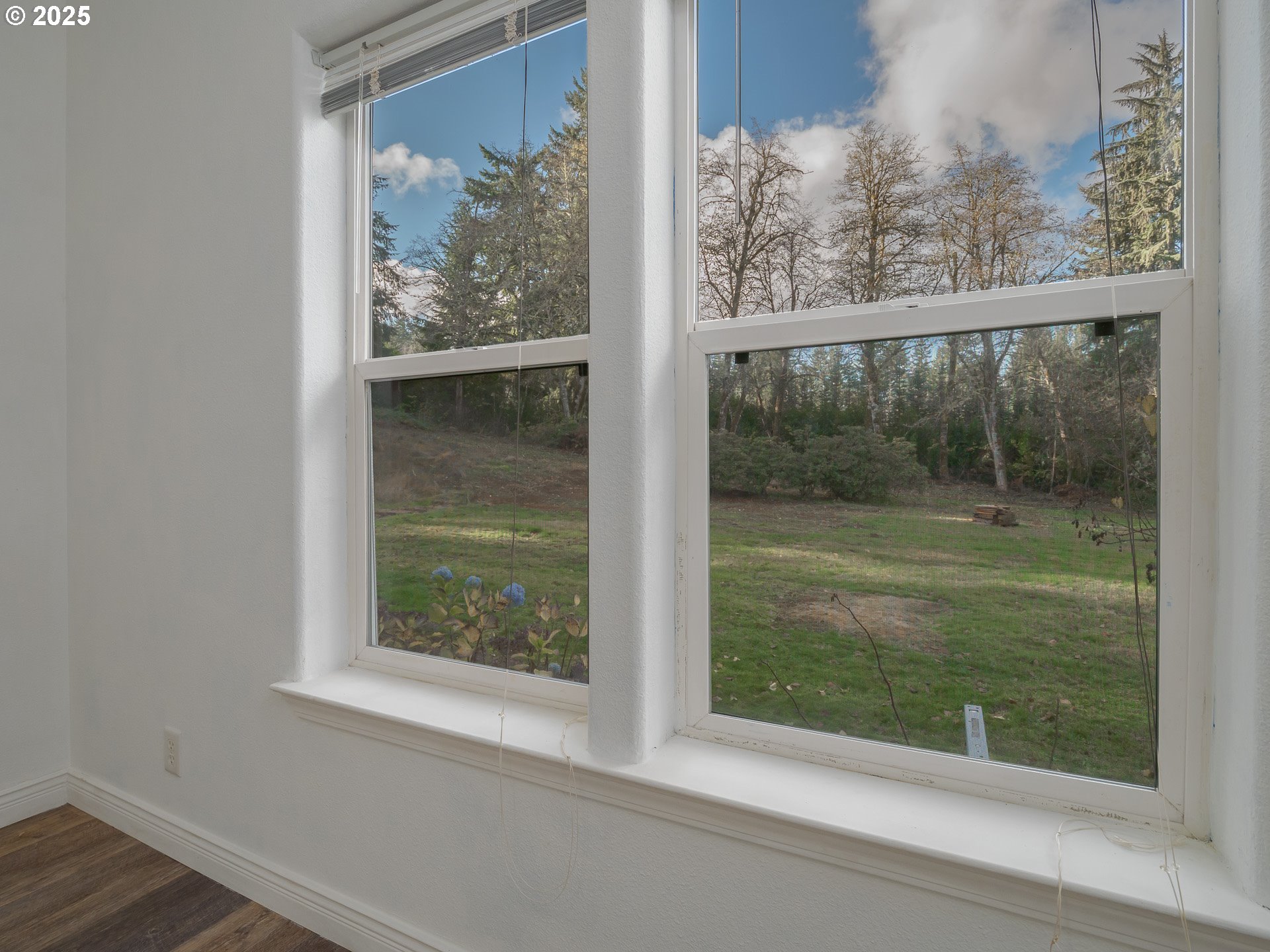 44300 Southeast Sandercock Lane Sandy, OR 97055 - Photo 30 of 48 a view of a window in a room