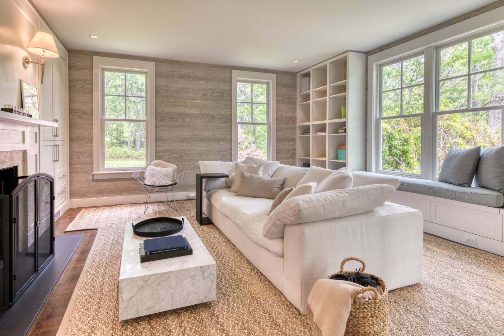 379 Town Line Road Sag Harbor, NY 11963 - Photo 8 of 25 Gallery Image 8