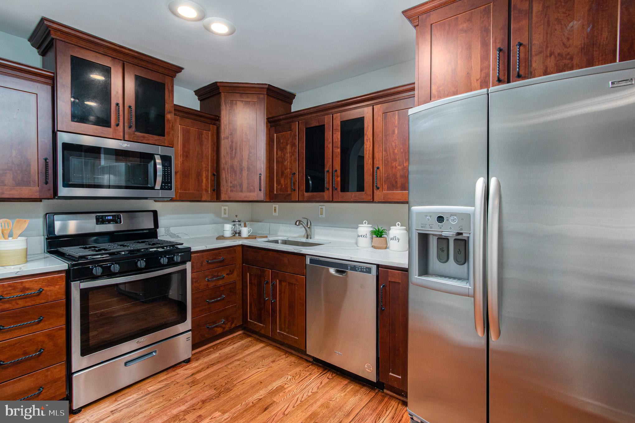 2103 Colts Neck Court Reston, VA 20191 - Photo 6 of 52 Kitchen